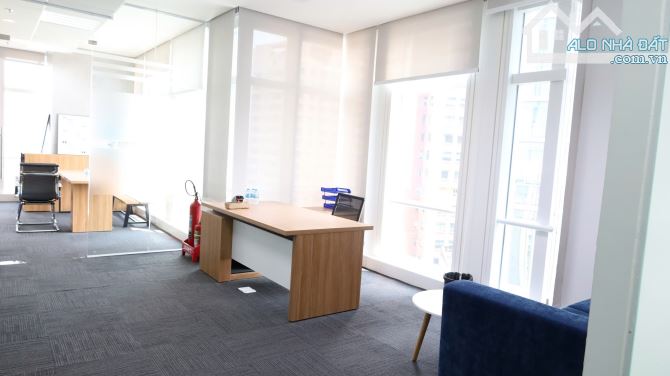 Cho Thuê Văn Phòng Hạng A Toà Vietcombank Tower ,Công Trường Mê Linh DT 250m2 giá 330tr - 4