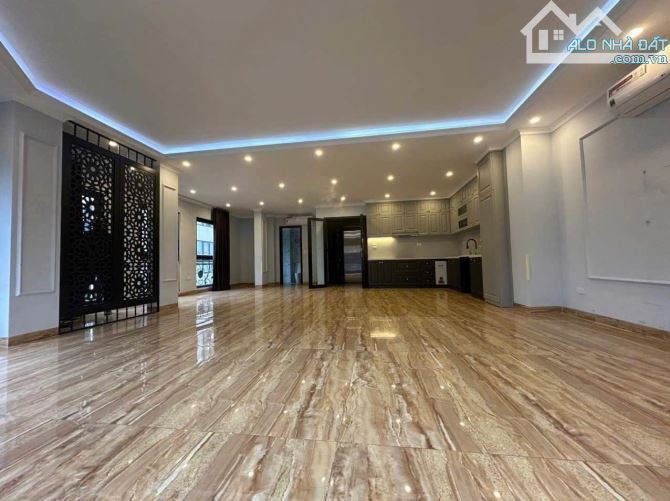 PHỐ HUỲNH THÚC KHÁNG - NGUYÊN HỒNG - TÒA BUILDING 2 MẶT TIỀN 10M & 7M - 80M2 - 8 TẦNG - 5