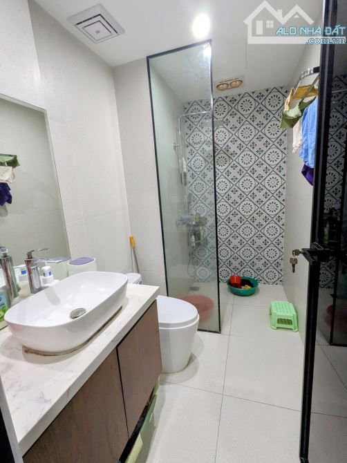 Bán siêu phẩm nhà dân đối diện ga Láng, 37m2 x 5t chỉ 7.6 Tỷ, xe ba gác tận cửa - 5