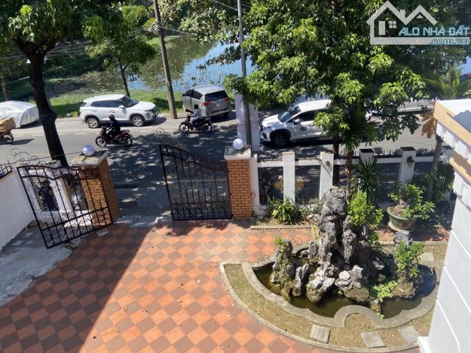 Bán Biệt thự MẶT TIỀN ĐINH TIÊN HOÀNG, TP HUẾ, view hồ, dòng tiền tốt. - 6