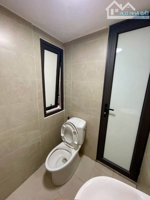 Bán nhà mặt phố Khương Thượng, 30mx3 tầng, giá 6.9, kinh doanh đa dạng, lô góc 3 thoáng - 6