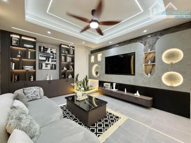 GIẢM SÂU 500 TRIỆU CHO CĂN NHÀ CÔ BẮC, QUẬN 1-GIÁ: 5.98TỶ/ 72,8M2(5,6x13m). SỔ SẴN SACH,ĐA - 6