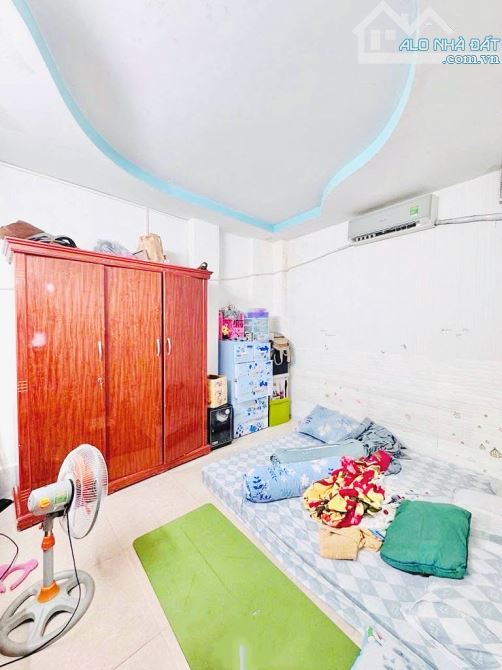 BÌNH TÂN - HƯƠNG LỘ 2 - 82M2 - 5PN - CHỈ 4.8TỶ CÒN TL  HẺM OTO ĐỔ CỬA - DÒNG TIỀN MỖI THÁN - 6
