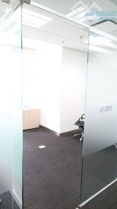 Cho Thuê Văn Phòng Hạng A Toà Vietcombank Tower ,Công Trường Mê Linh DT 250m2 giá 330tr - 6
