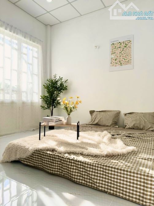 BÁN CHDV QUẬN 7 - DOANH THU 45 TRIỆU - HẺM XE HƠI - SỔ VUÔNG - FULL NỘI THẤT - DT 91m2 - 6