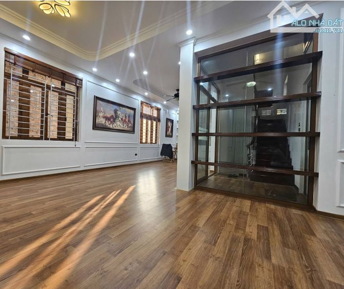 Bán nhà khu Phân Lô Phùng Khoang,Gần Trung Văn, Tố Hữu, Nam Từ Liêm. 142m2. Giá:33,9 Tỷ - 7