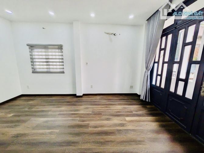 Tân Bình khu Bàu Cát- Ni Sư Huỳnh Liên 45m2 5 TẦNG mới đẹp chỉ 6 tỷ nhỉnh - 7