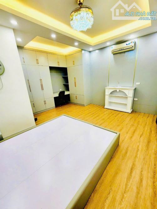 Nhà hiếm phố Đặng Tiến Đông 51m2 11,7 tỉ sổ đỏ nở hậu - 8
