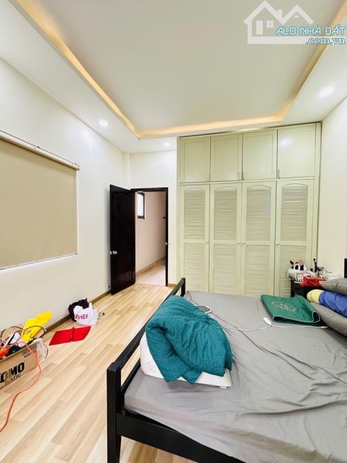 Khu VIP Huỳnh Văn Bánh - PN - Nhà 4 Tầng - DT 77m2(MT 4m) Chỉ 12 Tỷ 499 TL - 8