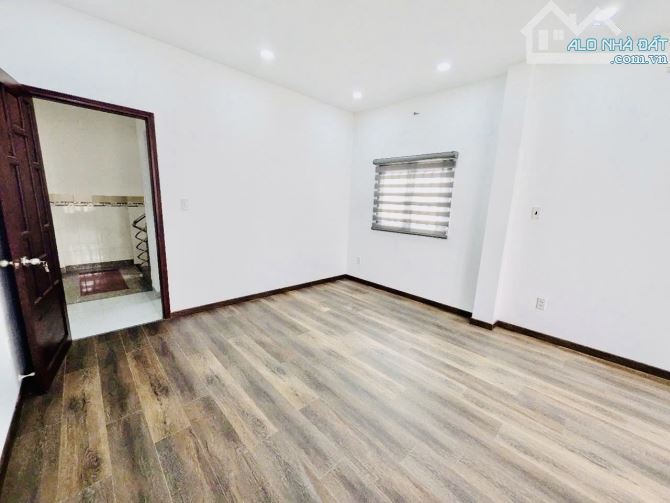 Tân Bình khu Bàu Cát- Ni Sư Huỳnh Liên 45m2 5 TẦNG mới đẹp chỉ 6 tỷ nhỉnh - 8