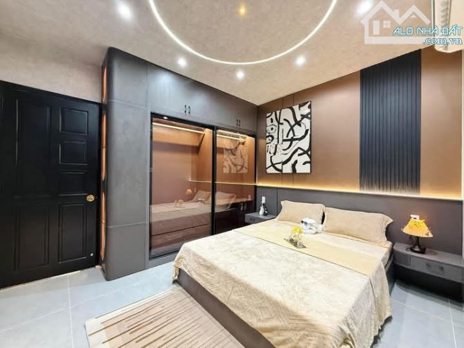 GIẢM SÂU 500 TRIỆU CHO CĂN NHÀ CÔ BẮC, QUẬN 1-GIÁ: 5.98TỶ/ 72,8M2(5,6x13m). SỔ SẴN SACH,ĐA - 8