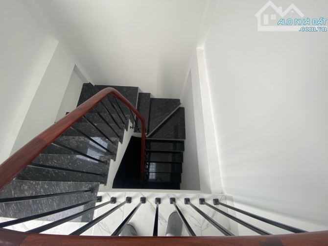 Tuyệt phẩm nhà phố 5 tầng Phúc Lợi 34.3m2 giá 5.6 tỷ : Ô tô đỗ cửa, thiết kế độc bản - 9