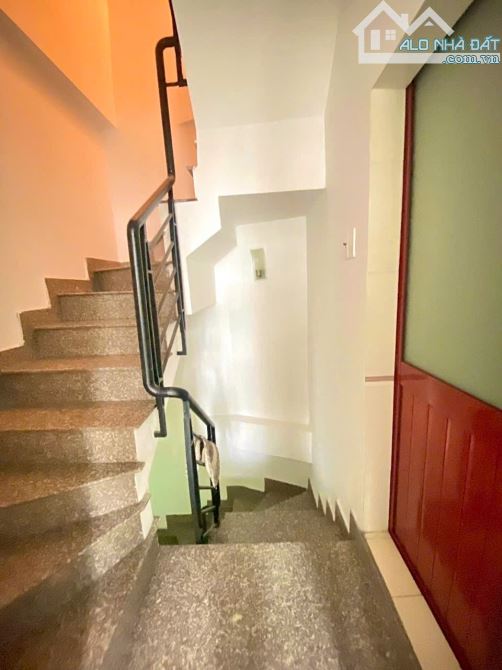 ✨ NHÀ MỚI 3.2 x 8M, 5 TẦNG ĐÚC BTCT (3PN, 3WC, bếp & sân thượng), Hẻm 3 gác thông - 4.1 TỶ - 9