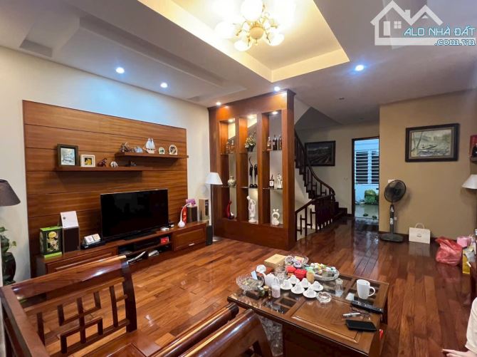 Đấu Giá Mậu Lương, Kiến Hưng nhà 60m2, 5 tầng, mặt tiền 5m. Nhà dâ