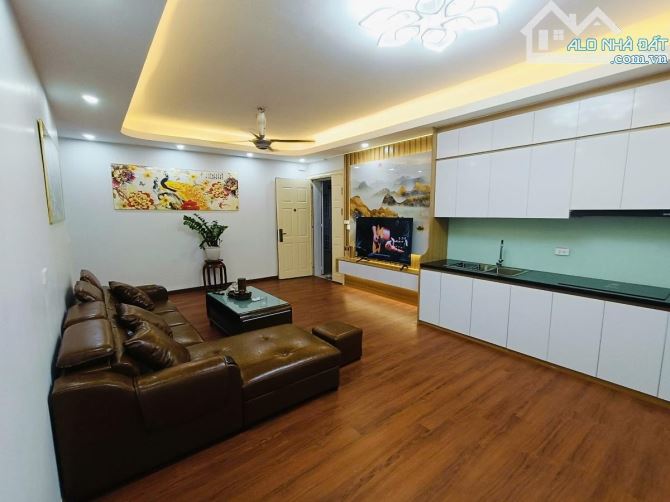 Giảm giá! Chung cư thấp tầng 116m2, ngã tư Trôi, nội thất cao cấp, giá chỉ 3 tỷ65