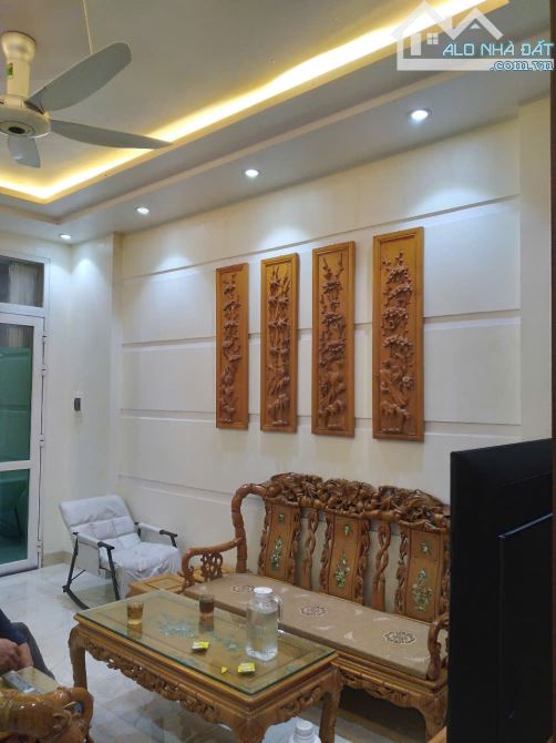 BÁN NHÀ 3 TẦNG MẶT PHỐ ĐINH THỊ VÂN KHU TRUNG TÂM