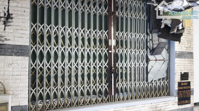 mặt tiền Đinh Công Tráng (Q1), 5x30m, giá 41 tỷ