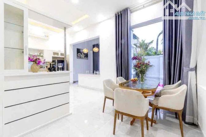 VILLA HỒ BƠI KHU NAM VIỆT Á GIÁ CHỈ 22 TỶ TL  - Villa mặt tiền Nguyễn lữ