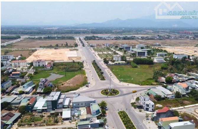 bán đất thị trấn Tịnh Hà - tặng căn nhà mái thái kiên cố 480m2 Full thổ cư