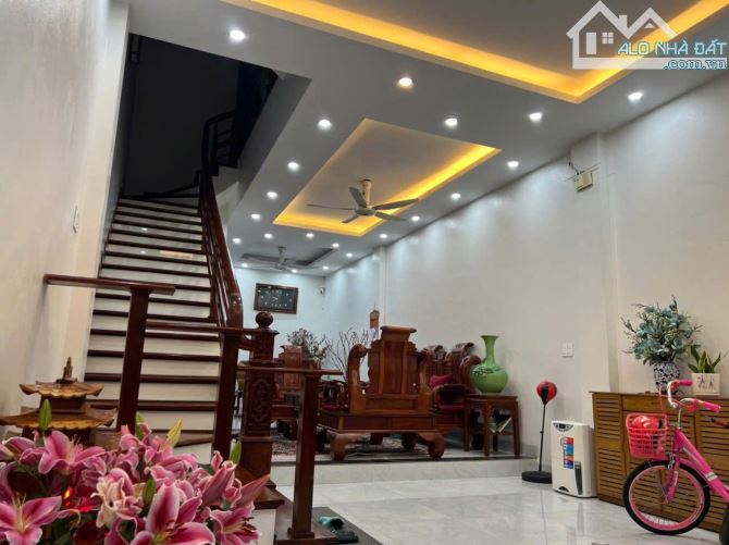 BÁN NHÀ 3 TẦNG CL4 ĐÔ THỊ DỆT MAY