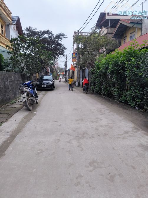 Bán Đất mặt tiền KD trục chính xã Chuyên Mỹ sầm uất,đất 2 mặt đường