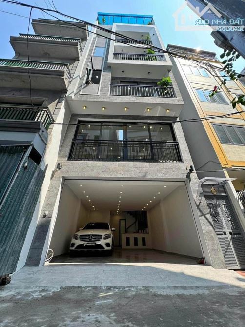 BÁN NHÀ 59 HOÀNG CẦU , ĐỐNG ĐA , Ô TÔ TRÁNH, KINH DOANH, 28 TỶ.