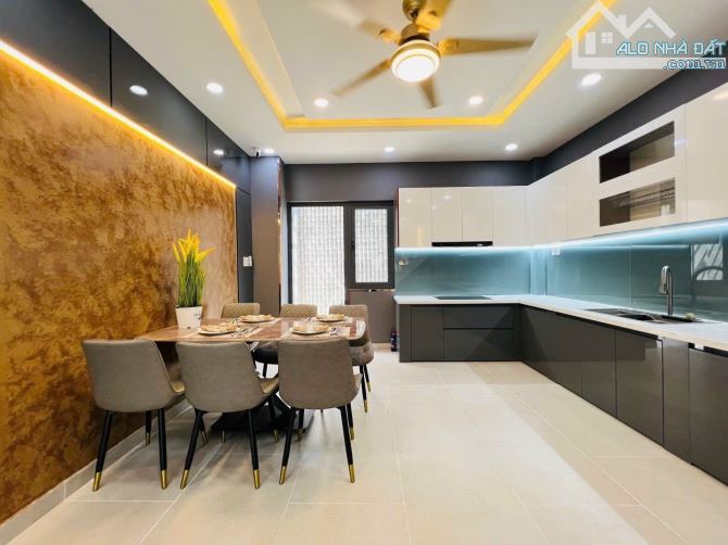 Bán nhà hẻm  Nguyễn Thị Minh Khai. P. Đakao. Q1. 4.6*27m. 3 tầng. 23.5 tỷ TL - 1