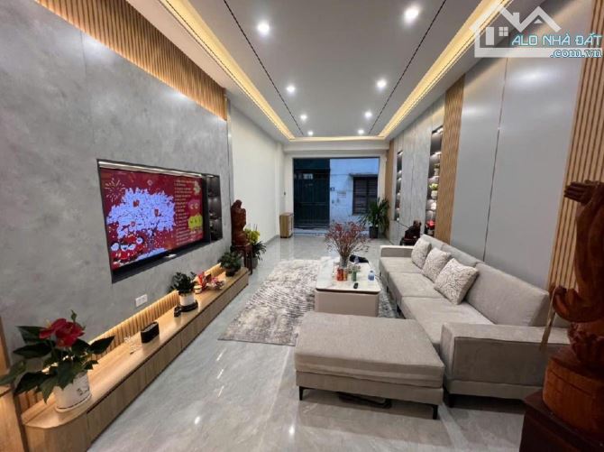 SIÊU PHẨM  BỒ ĐỀ - HOÀNG NHƯ TIÊP - 7 TẦNG THANG MÁY - FULL NỘI THẤT CAO CẤP - GẦN Ô TÔ TR - 1