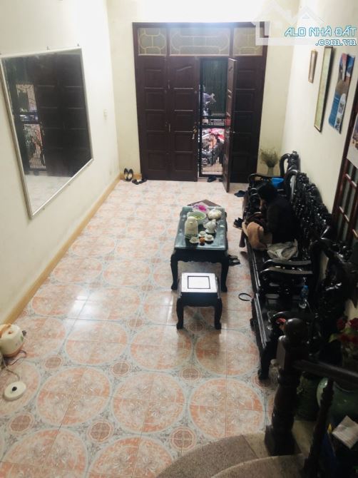 Văn Miếu Ba Đình 48m chỉ 11 tỷ. Phân lô cán bộ.lô góc 2 thoáng. Ô tô đỗ cổng. - 1