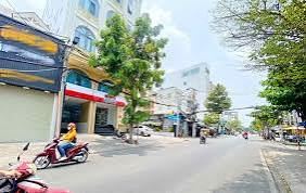 BÁN NHÀ HẺM LÂM VĂN BỀN - TÂN KIỂNG - 300M LÀM SÂN BAY - CHỈ HƠN 13 TỶ - 1