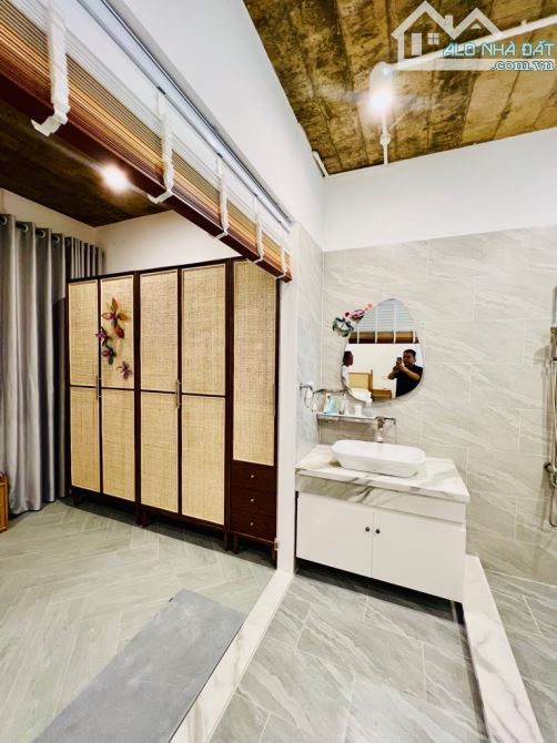 BIỆT THỰ HOÀI CỔ 8x18- 143m2 - VỊ TRÍ SIÊU VIP TOÀN ĐẠI GIA - CHỦ 1 ĐỜI - CỰC HIẾM, - 1