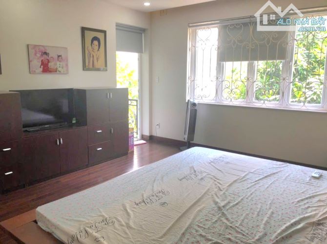 Bán Biệt Thự, Lô Góc, Khu An Phú Hưng, 195m2, 4 Tầng, Chỉ 34 Tỷ, Tân Phong, Quận 7 - 1