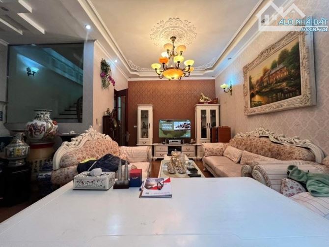 BÁN NHÀ PHỐ QUAN NHÂN, Ô TÔ TRÁNH VỈA HÈ, 70M2, GIÁ 24 TỶ - 1