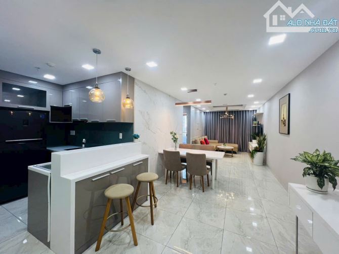 Cần bán Căn hộ Scenic valley 1 - Phú Mỹ Hưng  - Quận 7, dt:101m2 , 3PN có ô xe hơi - 1