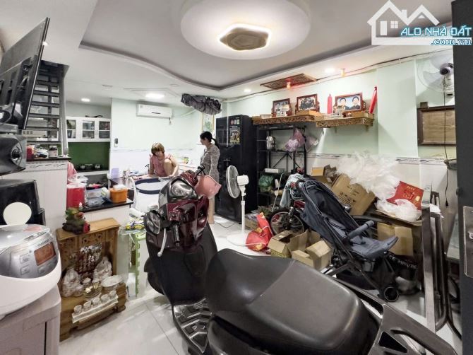 🏠 NƠ TRANG LONG - HẺM XE HƠI TRÁNH - LÀM CHDV - 97M² - 4 TẦNG - 6PN - 8.1 TỶ 💸 - 1