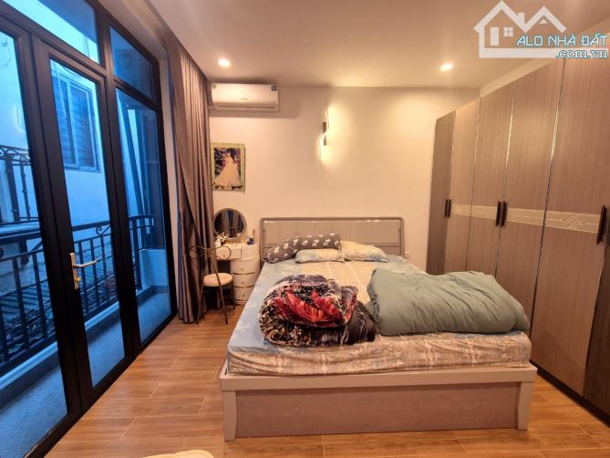 PHÂN LÔ VIP – Ô TÔ VÀO NHÀ – NGÕ 105 XUÂN LA – HƠN 10 TỶ  🏡 Căn nhà hiếm có tại Xuân La, - 1