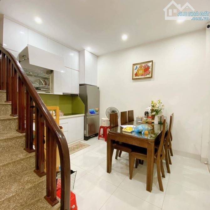 Bán nhà Phố Vũ Tông Phan - Chỉ 7.5 tỷ! Cách Phố 30m; 43.8m2 - 1