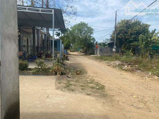 BÁN LÔ ĐẤT NỀN NGAY KHU DÂN CƯ GẦN QUỐC LỘ 20 DT: 197M2 GIÁ SIÊU RẺ CHỈ 175 TRIỆU TRỌN SỔ - 1