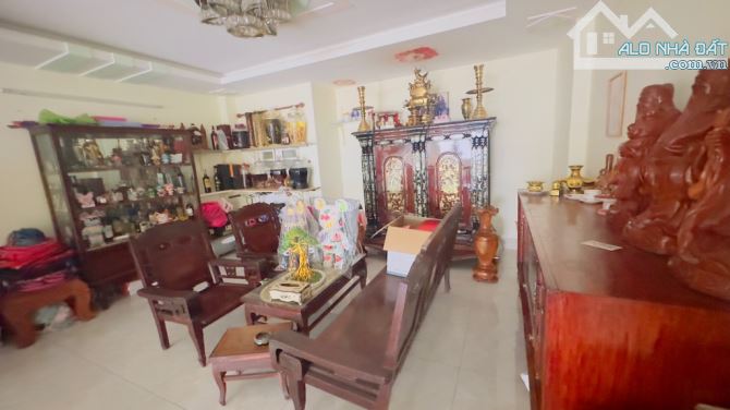 Bán NR 4 tầng DTS 190m2, 6,7 tỷ tại Đường Số 2, Trường Thọ, Thủ Đức, HCM - 1