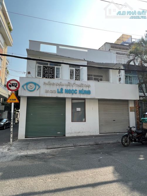 Bán nhà đường Cửu Long - khu sân bay, P. 2 Tân Bình, 15mx15m, 3 lầu giá 26 tỷ còn bớt. - 1