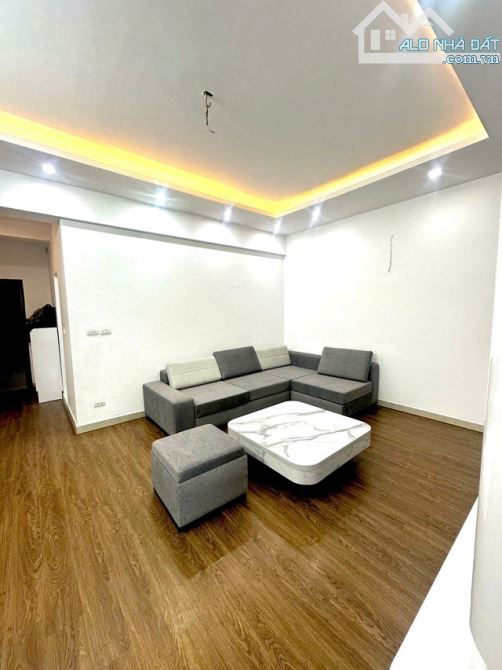 CẦN BÁN CĂN NHÀ  PHÂN LÔ QUÂN ĐỘI TẠI HOÀNG VĂN THÁI THANH XUÂN ,57M GIÁ 10TỶ - 5