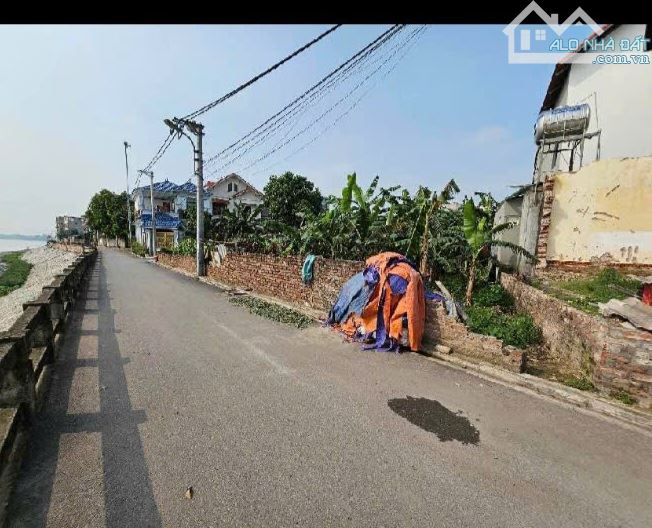 Hàng Đẹp /Dương Hà/159 M2/10.7 tỷ/ 15 Mt/ Ô tô Chánh/View Sông Đuống - 2