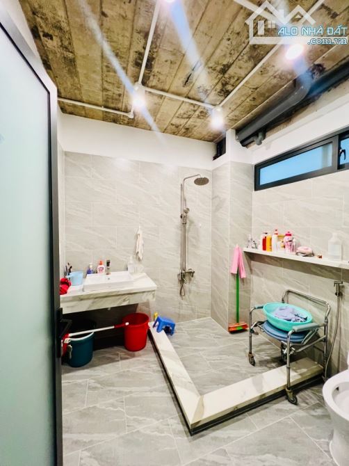 BIỆT THỰ HOÀI CỔ 8x18- 143m2 - VỊ TRÍ SIÊU VIP TOÀN ĐẠI GIA - CHỦ 1 ĐỜI - CỰC HIẾM, - 2