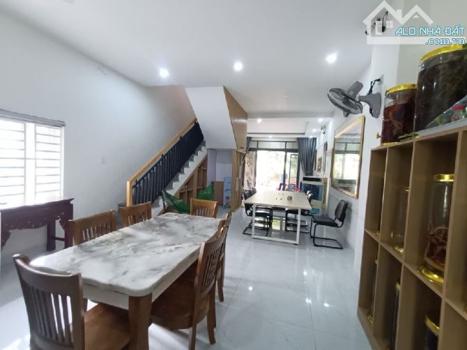 🏠 TRUNG TÂM PHƯỚC MỸ _ SƠN TRÀ GẤP BÁN  NHÀ ĐẸP 3 TẦNG, KẸP CỐNG BÊN HÔNG THOÁNG ĐẸP - MẶ - 2