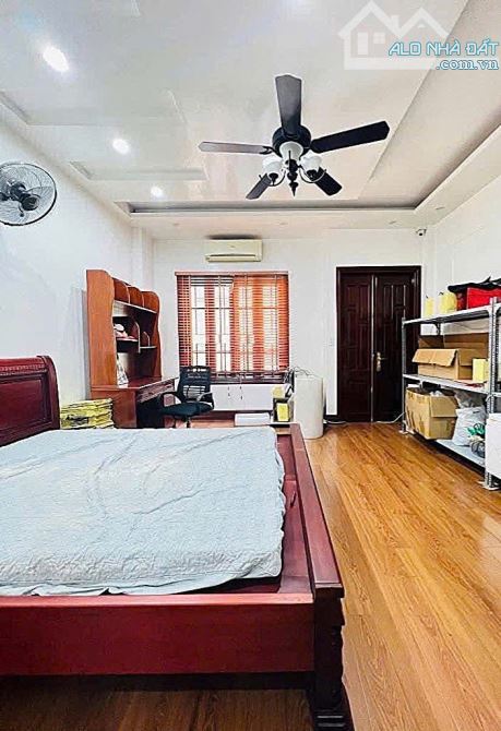Nhà Mới Xây 6 Tầng Thang Máy, 40m2, Cầu Giấy- Vào Ở Ngay Chỉ Hơn 9 tỷ - 2