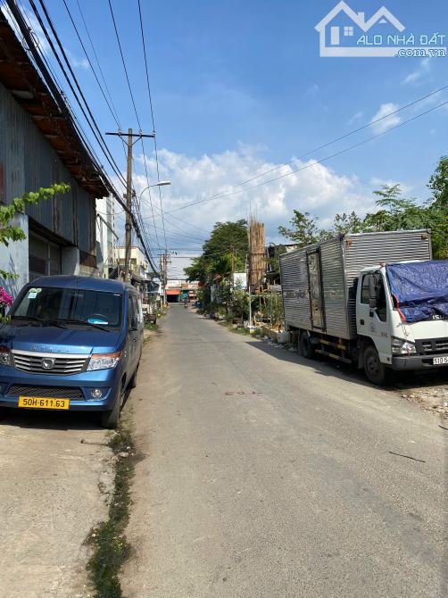 Bán Lô Đất 156m2 Mặt Tiền Đường 179 Hoàng Hữu Nam. Phường Tân Phú - 2