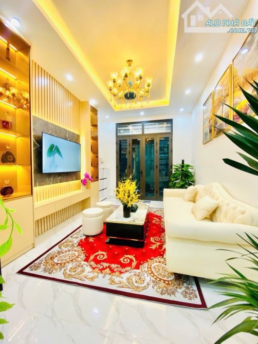 NHÀ ĐẸP HOÀNG MAI - 35M  - Ô TÔ ĐỖ CẠNH - view Hồ lộng Gió - 2