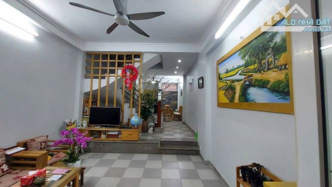 XUÂN THỦY. Q, CẦU GIẤY. 52m2. PHÂN LÔ. Ô TÔ TRÁNH GẦN NHÀ. Giá 13,9 tỷ. - 2
