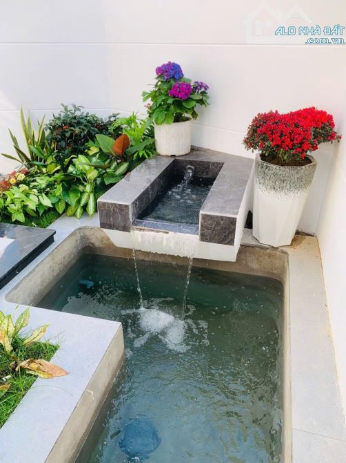 Bán căn Villa 2 mặt tiền Hải Châu - Đà Nẵng mới 100% ngay sát Thăng Long, 5PN lớn, 5WC - 2