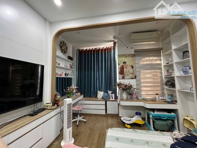 Bán Nhà Hoàng Công Chất Bắc Từ Liêm-Phô Lô,Oto Tránh 50m 5 tầng mặt tiền 4,7m giá 12,9 tỷ - 2